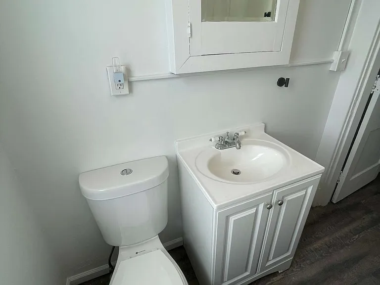 136 S Spring Ave #136 — Photo 28