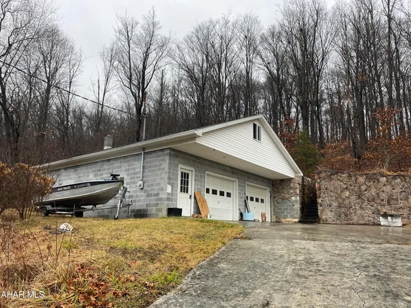 235 Obrien Rd, Manns Choice, PA 15550