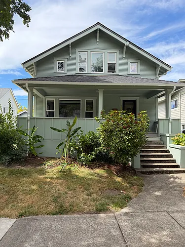 228 NW 8th St #1 Photo 1