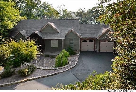 1st image of 631 Campbell Dr