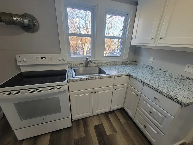 44 Winter St #2 — Photo 1