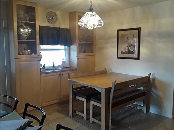 2nd image of 15 Grosbeak Ln #15