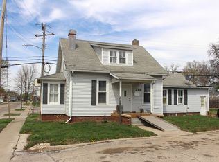216 S Grant St, Clinton, IL 61727