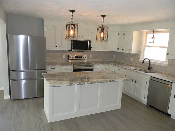 5th image of 1 Lenox St