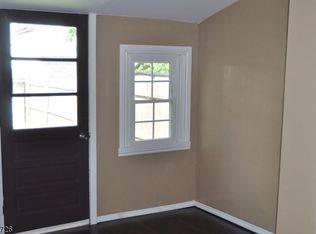 35 Cedar Aly, Phillipsburg, NJ