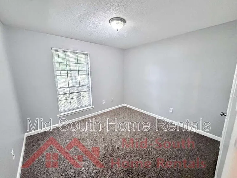 4627 Crystal Springs Dr — Photo 16
