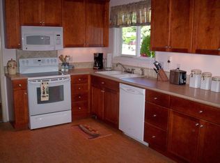 202 Gregory Ln SE, Salem, OR 97302