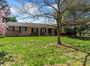 6124 Hilltop Rd, Orefield, PA 18069