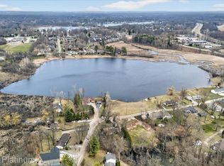 4253 Link Dr, Brighton, MI 48114