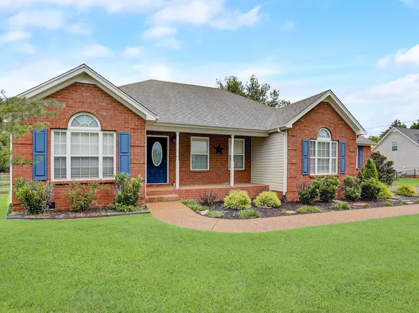 1406 Alyssa Dr, Chapel Hill, TN 37034