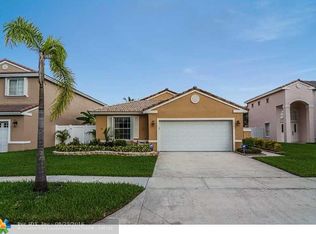 19062 NW 12th Ct, Pembroke Pines, FL 33029
