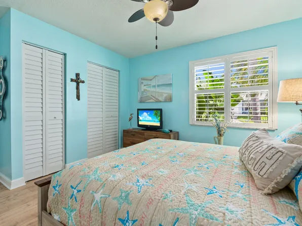 5681 Travelers Way, Fort Pierce, FL 34982