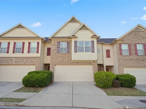 332 Oaktown Ct, Lawrenceville, GA 30044