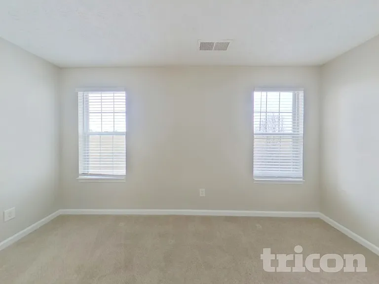 471 Sawtooth Ln — Photo 12
