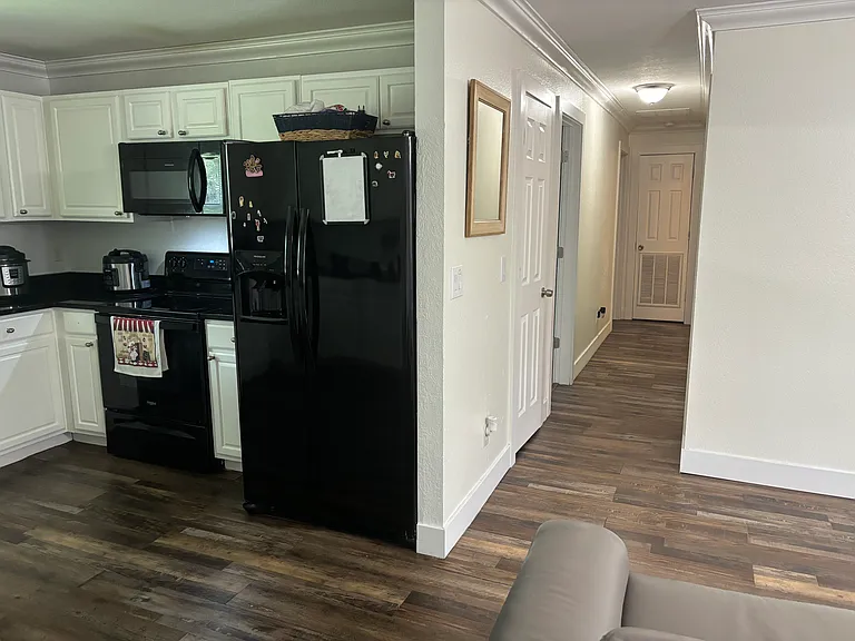 421 Titian Rd — Photo 6
