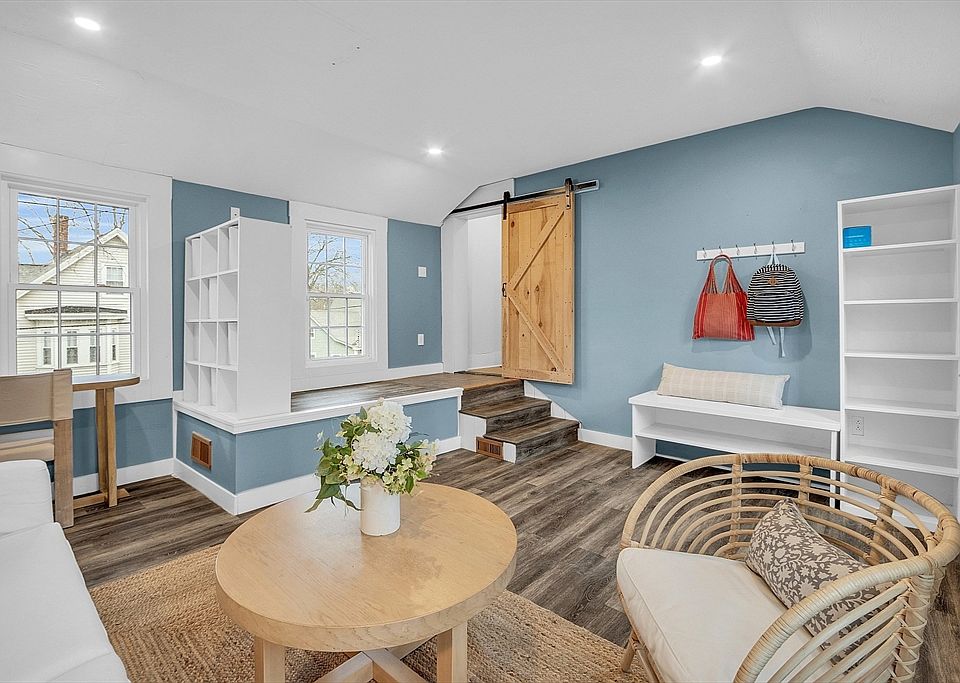 36 Pleasant St, Ayer, MA 01432 Zillow