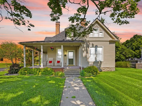 209 Lexington St, Lancaster, KY 40444