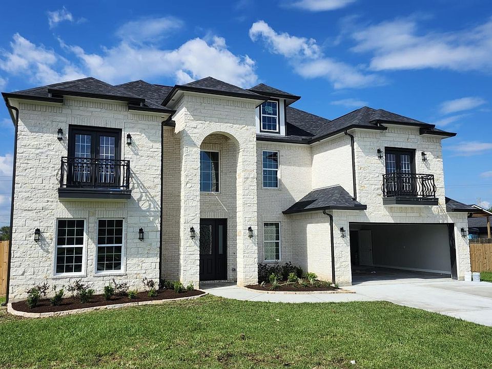 1st image of 1714 Mackey Dr