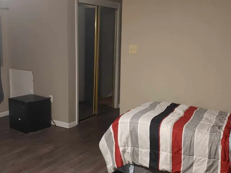 6307 Johnson Ln — Photo 13