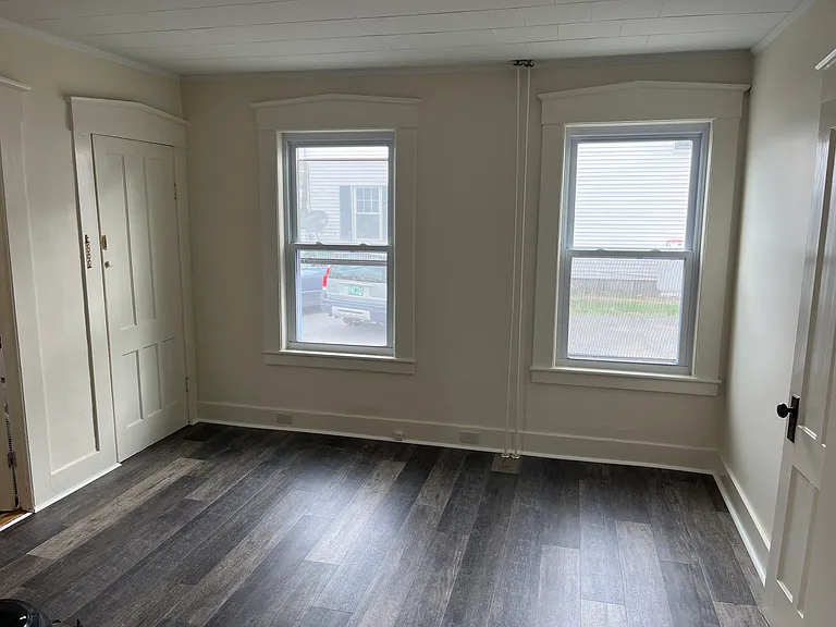 118 Park St #1 — Photo 5