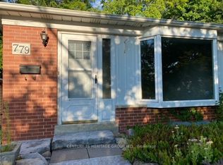 779 Greenfield Cres, Newmarket, ON L3Y 3B2