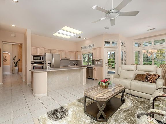3rd image of 78566 Gorham Ln