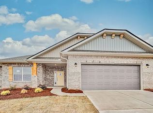 1154 Midway Hill Ln, Duncan, SC 29334