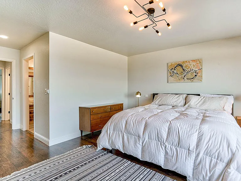 466 Woodcliff Dr #1 — Photo 24