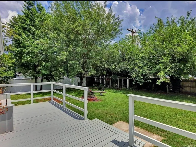 2608 Grant St — Photo 21
