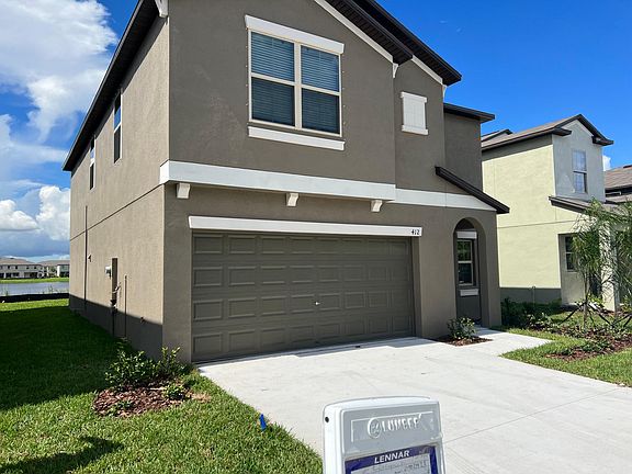 5th image of 412 Royal Empress Dr
