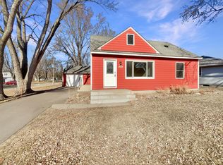 1777 Hillview Rd, Shoreview, MN 55126