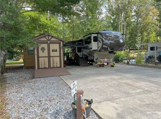 436 Hidden Valley Rd, Cleveland, GA 30528