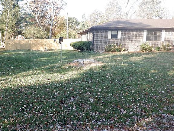 2nd image of 7311 S Ellenwood St