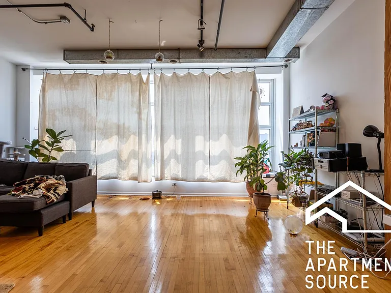 2416 W North Ave #E — Photo 10