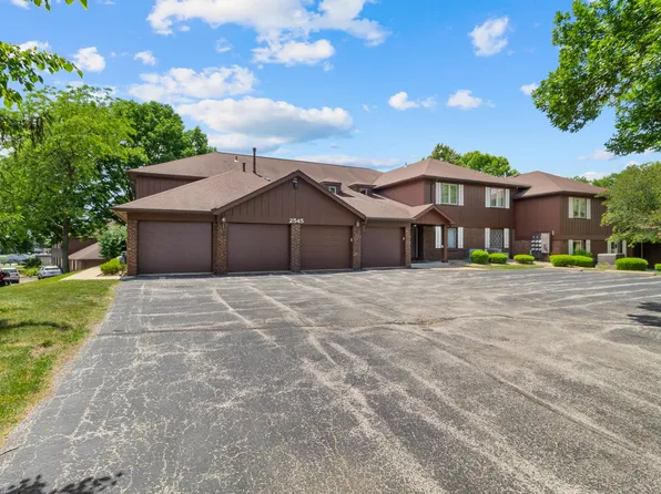 2545 E Lakeshore Dr Unit A-71, Crown Pt, IN 46307