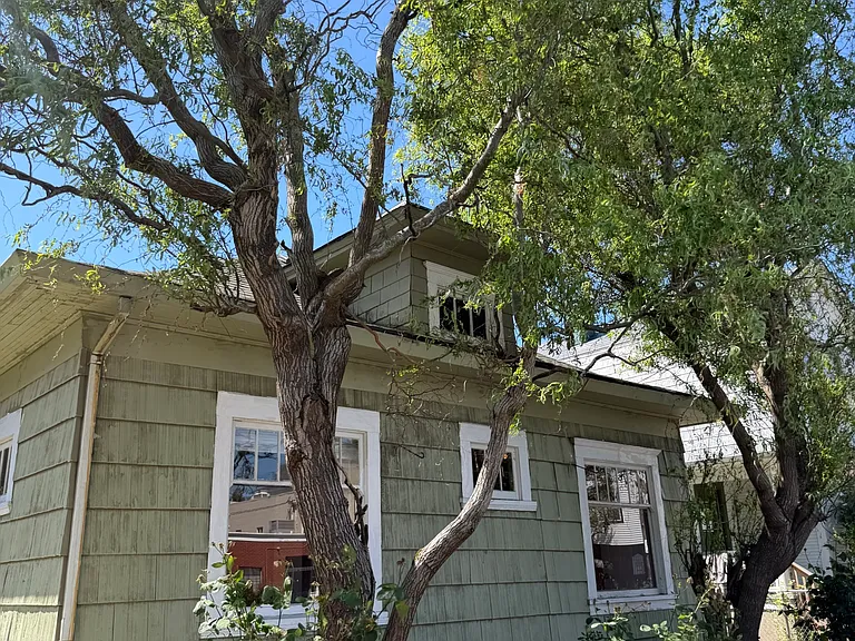 933 SE 45th Ave — Photo 4