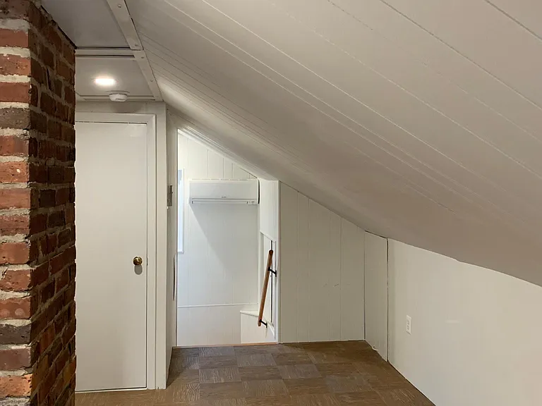 222 Newburg Ave — Photo 39
