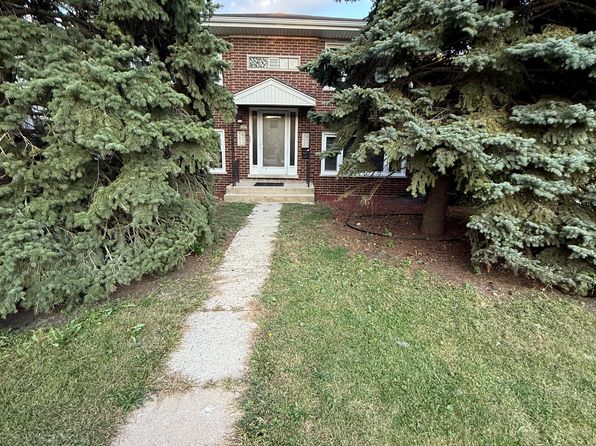4605 Maple Ave #2