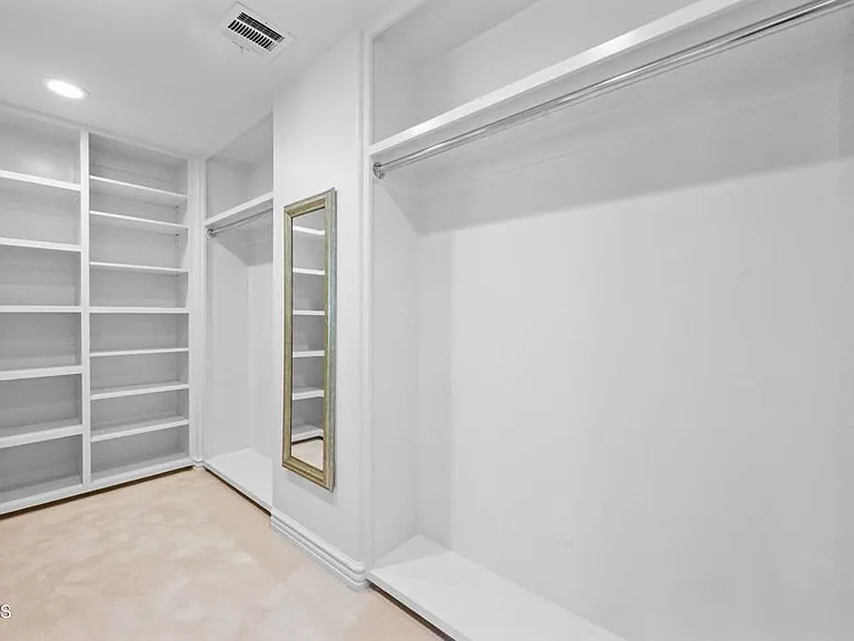 3263 New York Dr — Photo 49