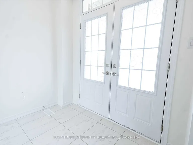 7707 Shagbark Ave — Photo 2