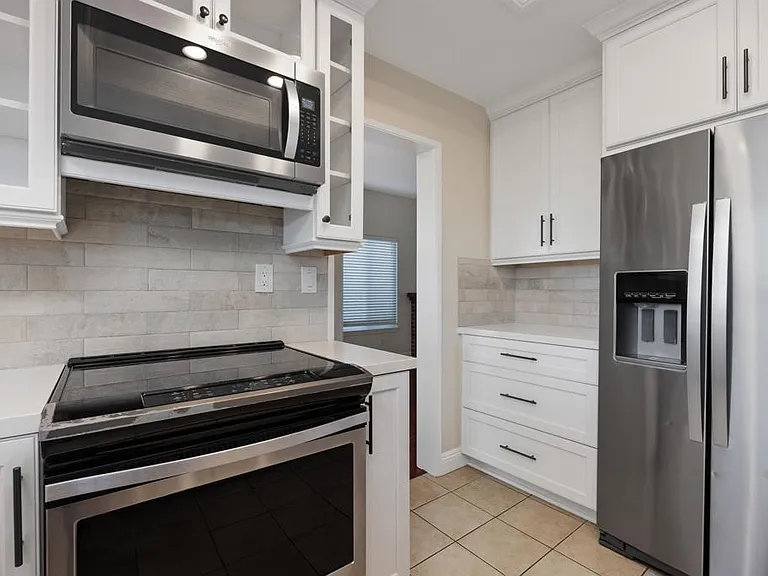 1816 Willowspring Dr — Photo 12