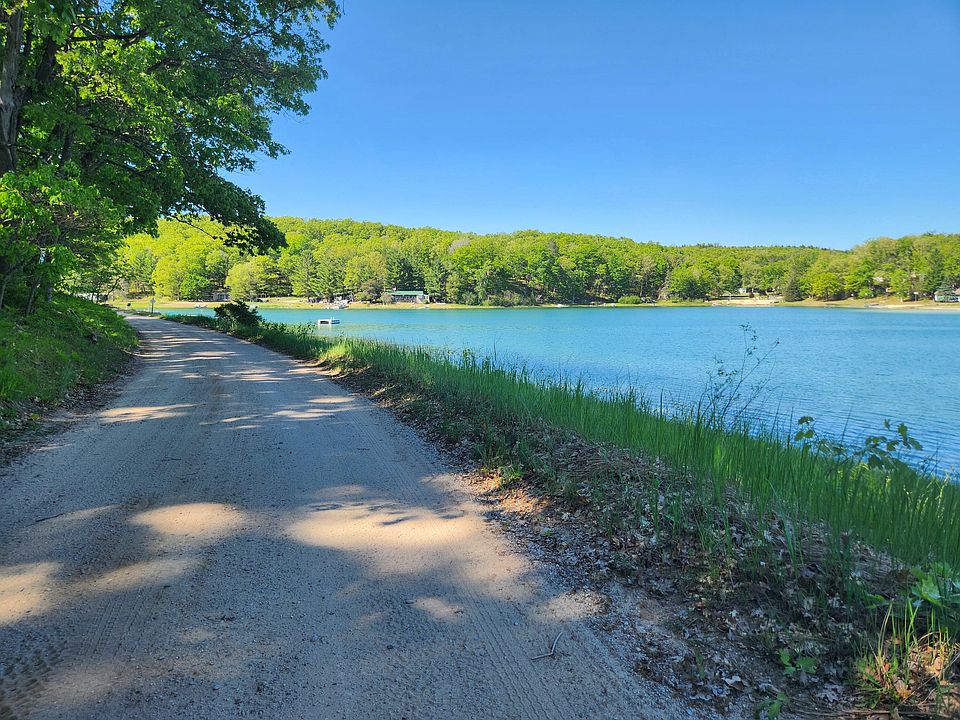 1st image of 4362 S Nugent Scenic Dr