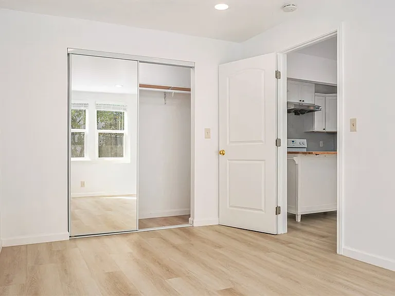 765 Taylor Ave #A — Photo 7