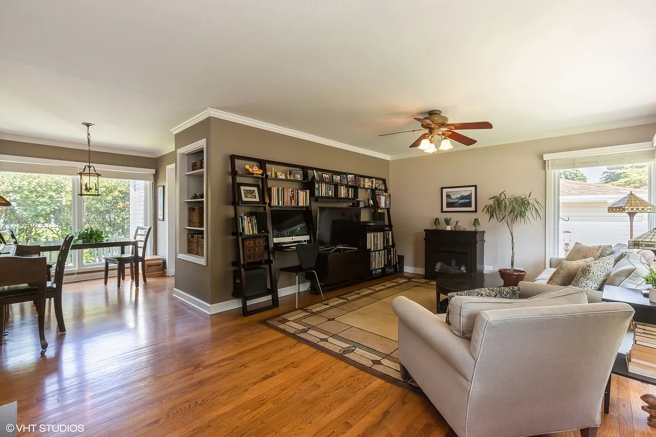 4 bed, 1160 sqft, $3,500 — Photo 2