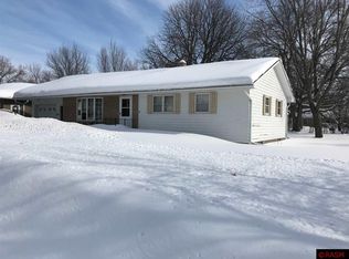 101 Charlotte Ct SW, Mapleton, MN 56065