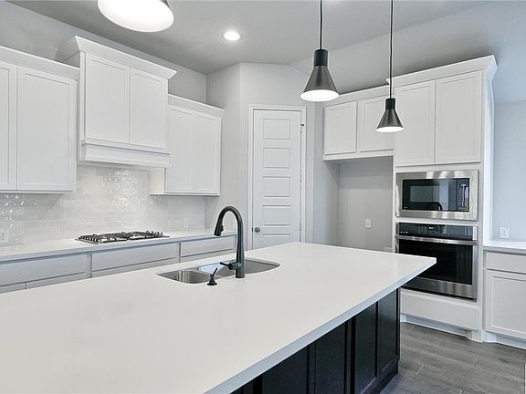 2nd image of 3054 McKinnie Park