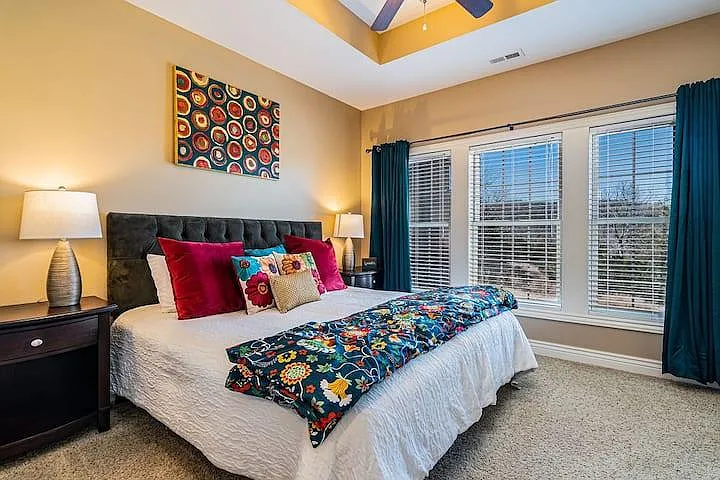 132 Lugano Ln — Photo 7