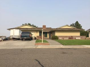 2007 S Newport St, Kennewick, WA 99337