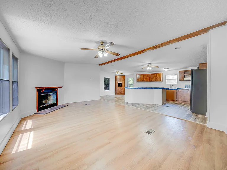 154 Big Oak Ln — Photo 11