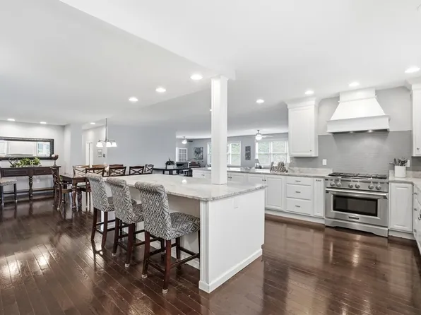 505 S Broadmoor Blvd, Springfield, OH 45504